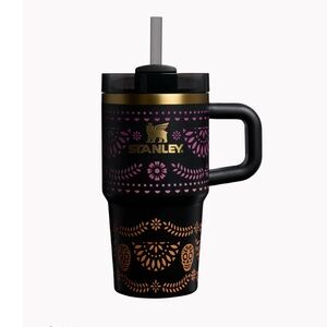 Stanley Día de Muertos tumbler